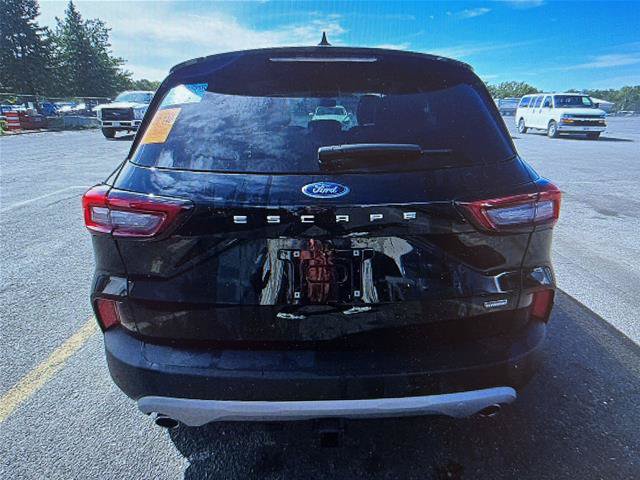 Certified 2023 Ford Escape SE w/ PHEV Premium Package FWD image 16