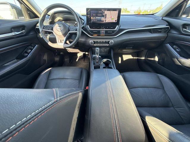 Used 2023 Nissan Altima 2.5 SR w/ SR Premium Package FWD image 15