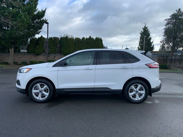 Certified 2022 Ford Edge SE image 2