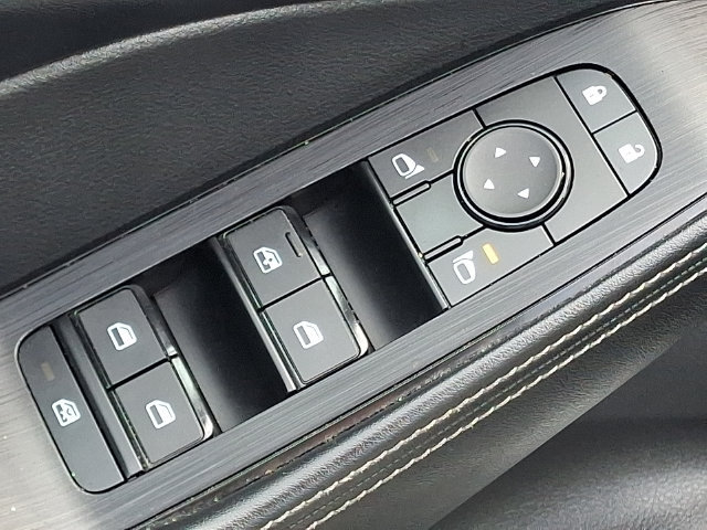 Used 2023 Nissan Rogue SV w/ SV Premium B Package AWD/4WD image 26