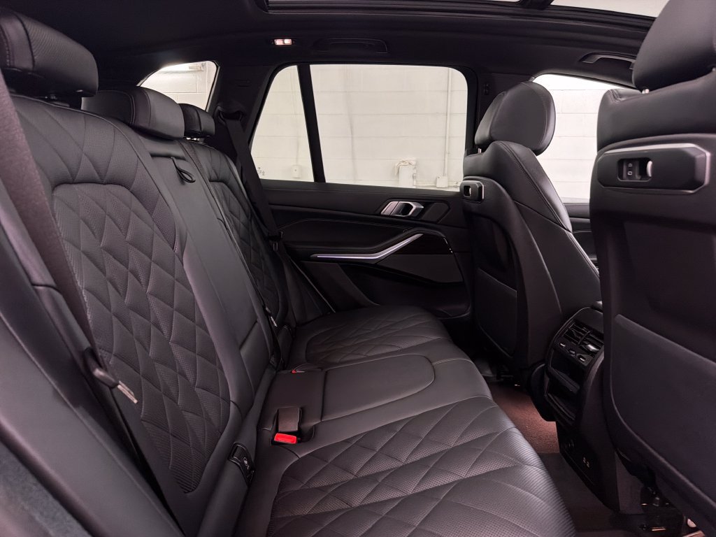 Used 2026 BMW X5 sDrive40i RWD image 31