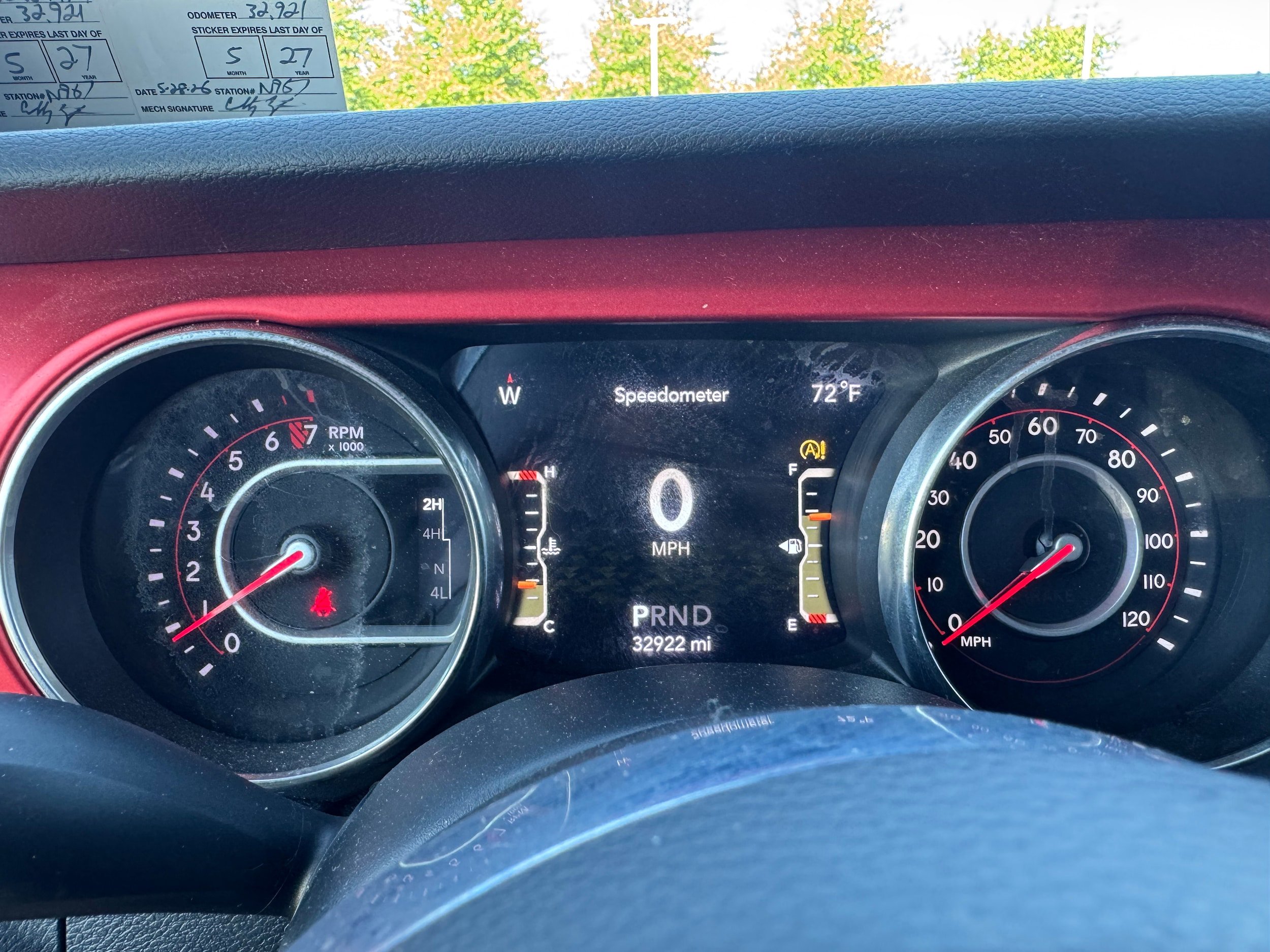 Used 2020 Jeep Wrangler Unlimited Rubicon w/ Dual Top Group AWD/4WD image 17