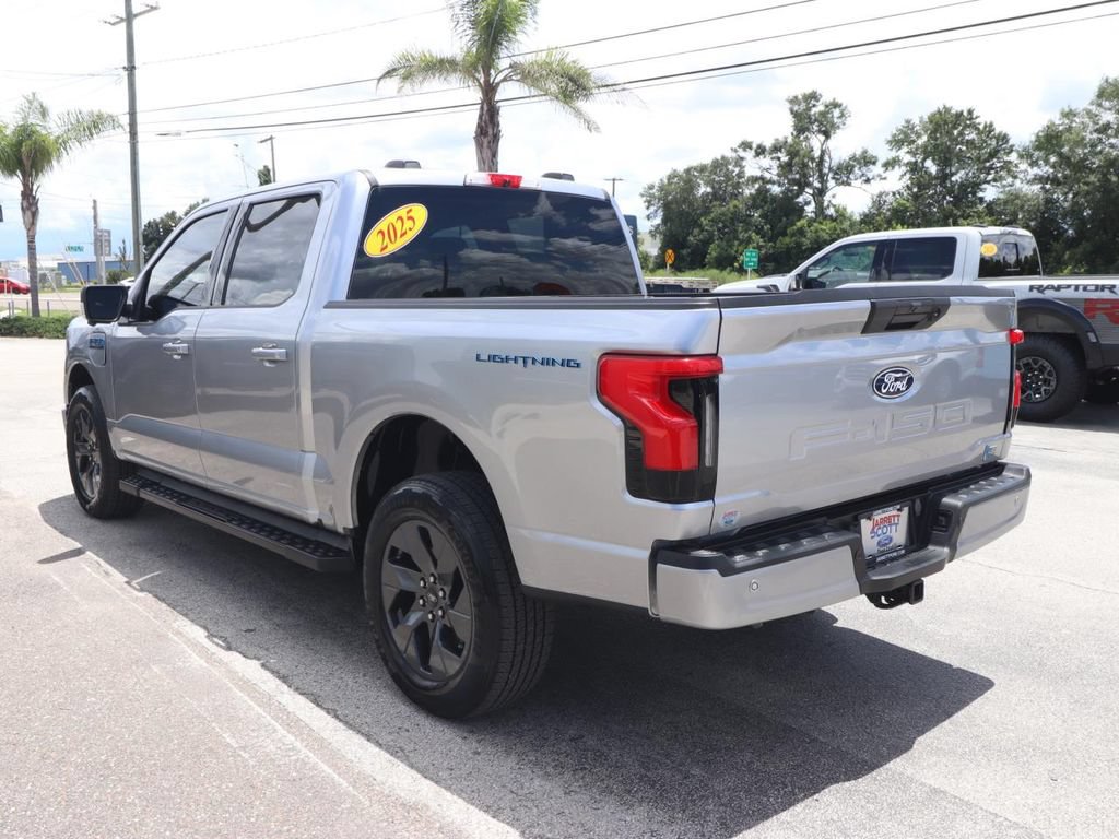 Certified 2025 Ford F150 Lightning Flash AWD/4WD image 10