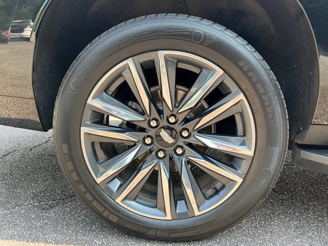 Used 2023 Cadillac Escalade ESV Sport AWD/4WD image 24