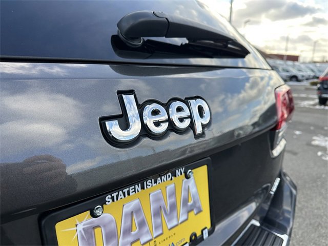 Used 2018 Jeep Grand Cherokee Limited image 47