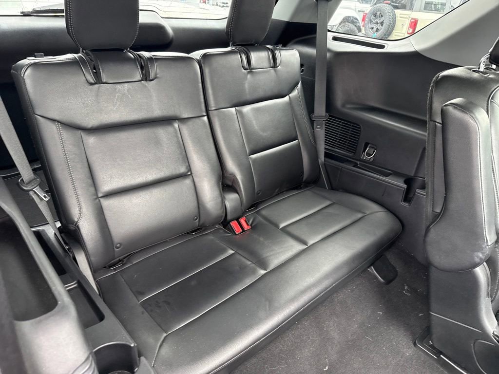 Certified 2022 Ford Explorer Limited w/ Hybrid Equipment Group 310A image 36