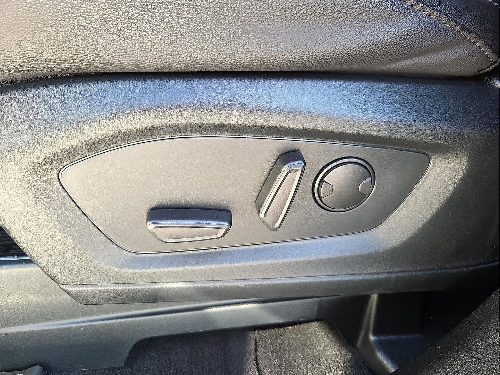 Certified 2023 Ford Explorer ST w/ Equipment Group 401A image 14