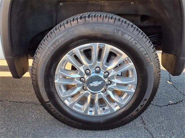 Used 2020 Chevrolet Silverado 2500 High Country w/ Technology Package image 20