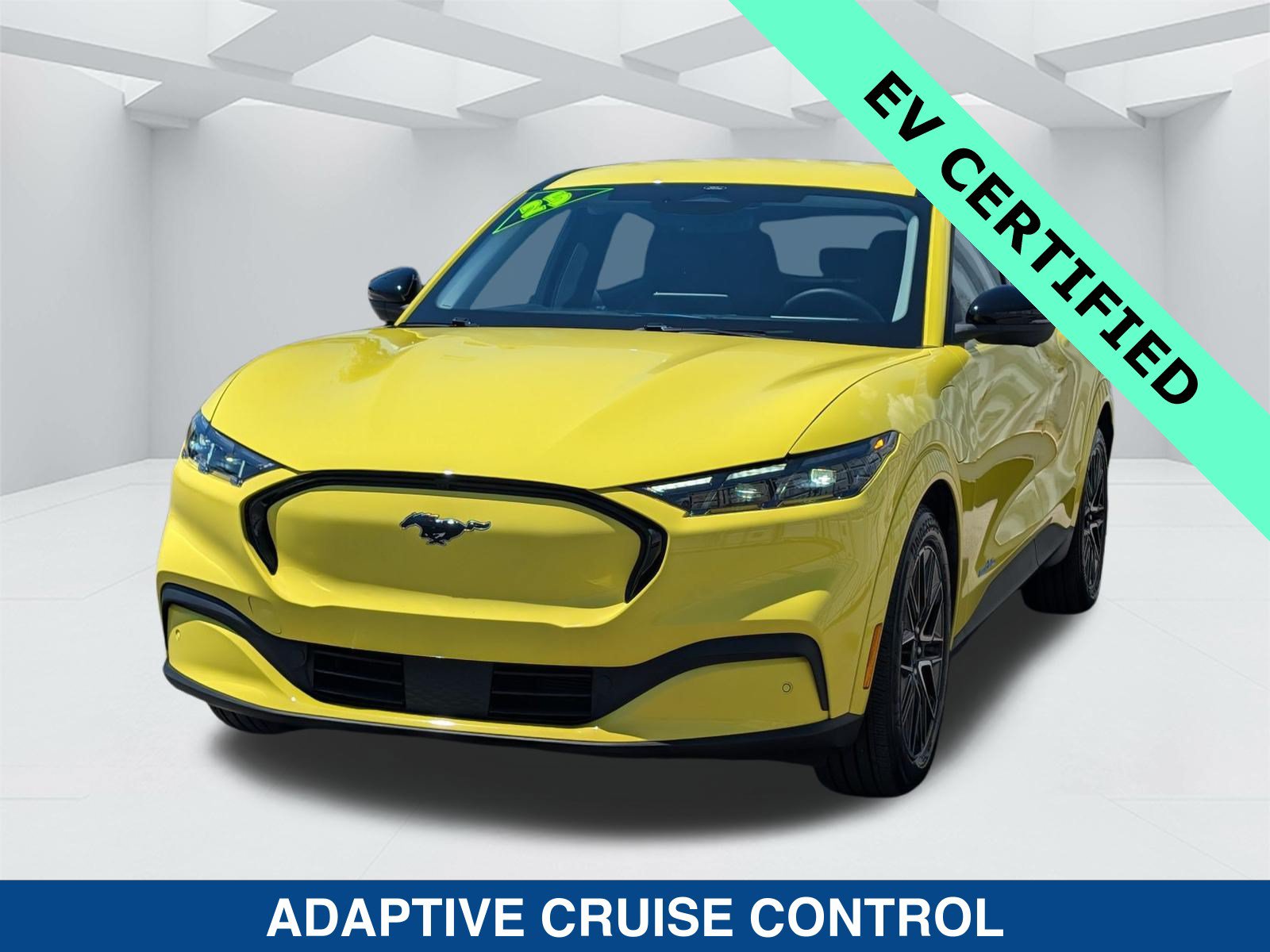 Certified 2025 Ford Mustang Mach-E Premium AWD/4WD image 8