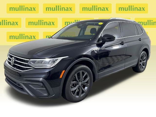 Used 2022 Volkswagen Tiguan SE w/ Panoramic Sunroof Package FWD image 15