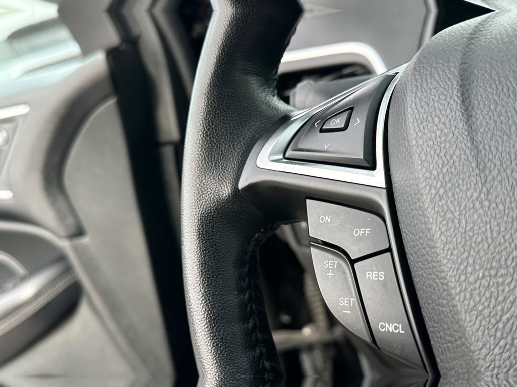 Certified 2022 Ford Edge Titanium image 22