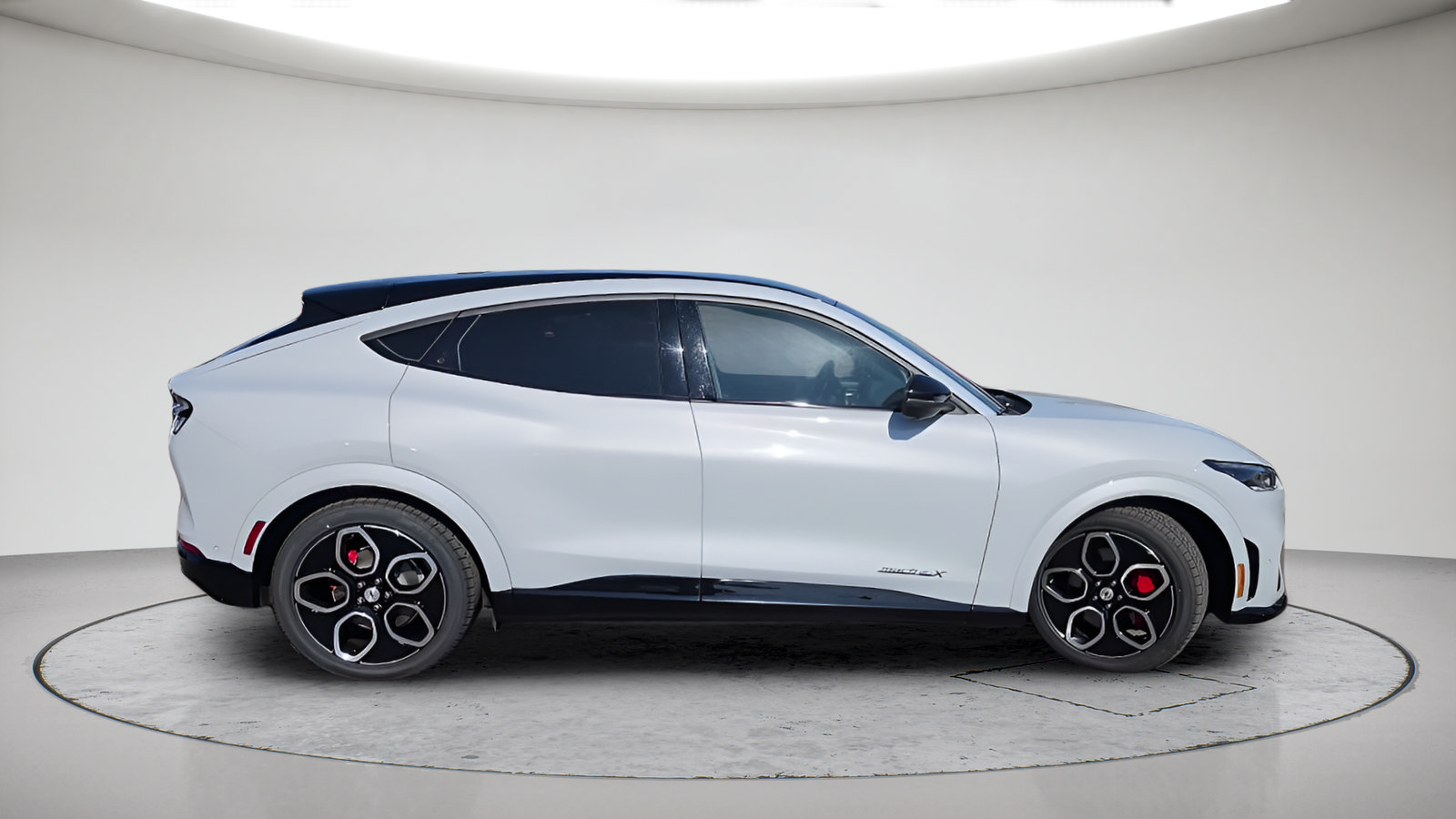 Certified 2023 Ford Mustang Mach-E GT AWD/4WD image 5