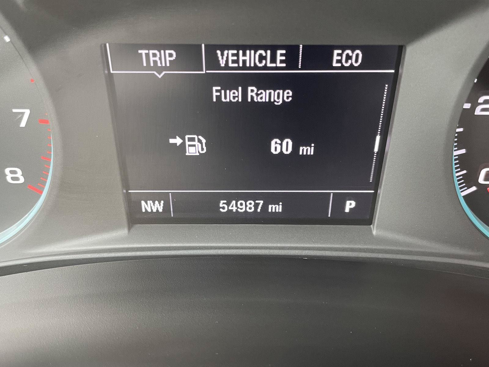 Used 2025 Chevrolet Malibu LT FWD image 3