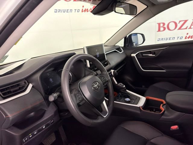 Used 2024 Toyota RAV4 Adventure w/ Convenience Package AWD/4WD image 12