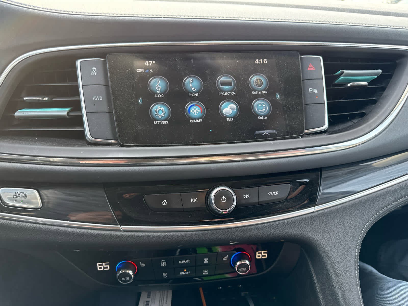 Used 2019 Buick Enclave Essence AWD/4WD image 9