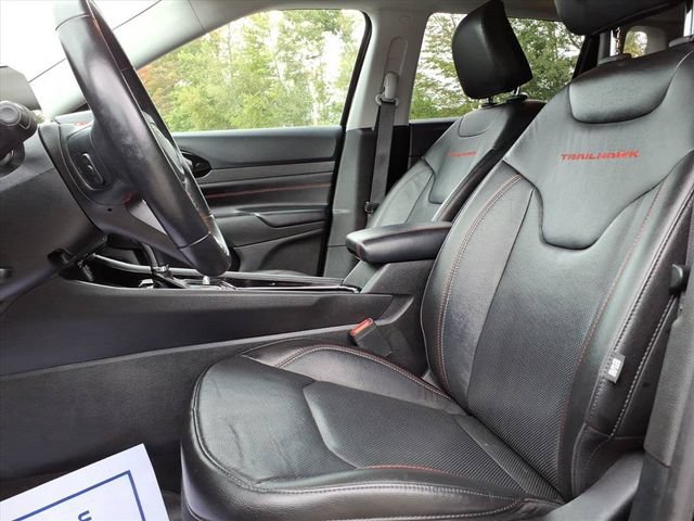 Used 2022 Jeep Compass Trailhawk w/ Trailhawk Elite Group AWD/4WD image 13