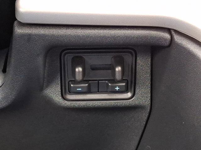 Certified 2025 Ford Expedition Max Active image 25