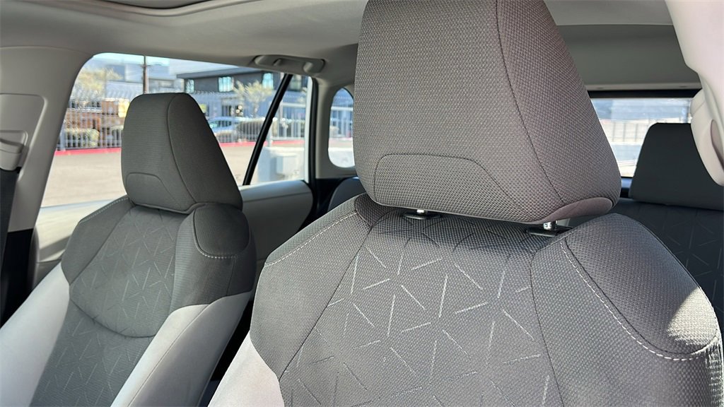 Used 2019 Toyota RAV4 XLE image 11