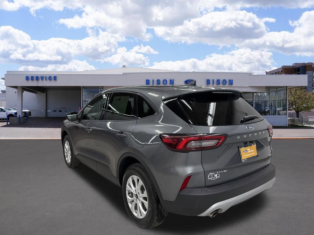 Certified 2025 Ford Escape Active AWD/4WD image 6