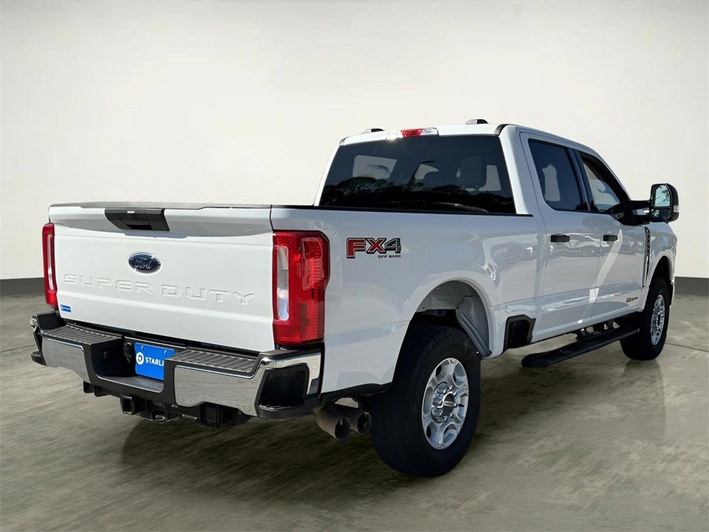 Certified 2025 Ford F250 XLT w/ FX4 Off-Road Package image 9