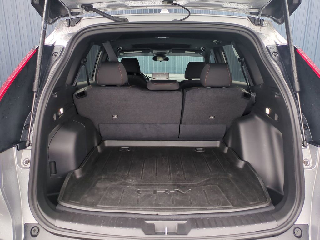 Used 2025 Honda CR-V Sport image 8