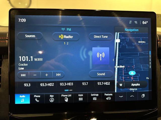 Certified 2024 Ford Expedition Limited image 28