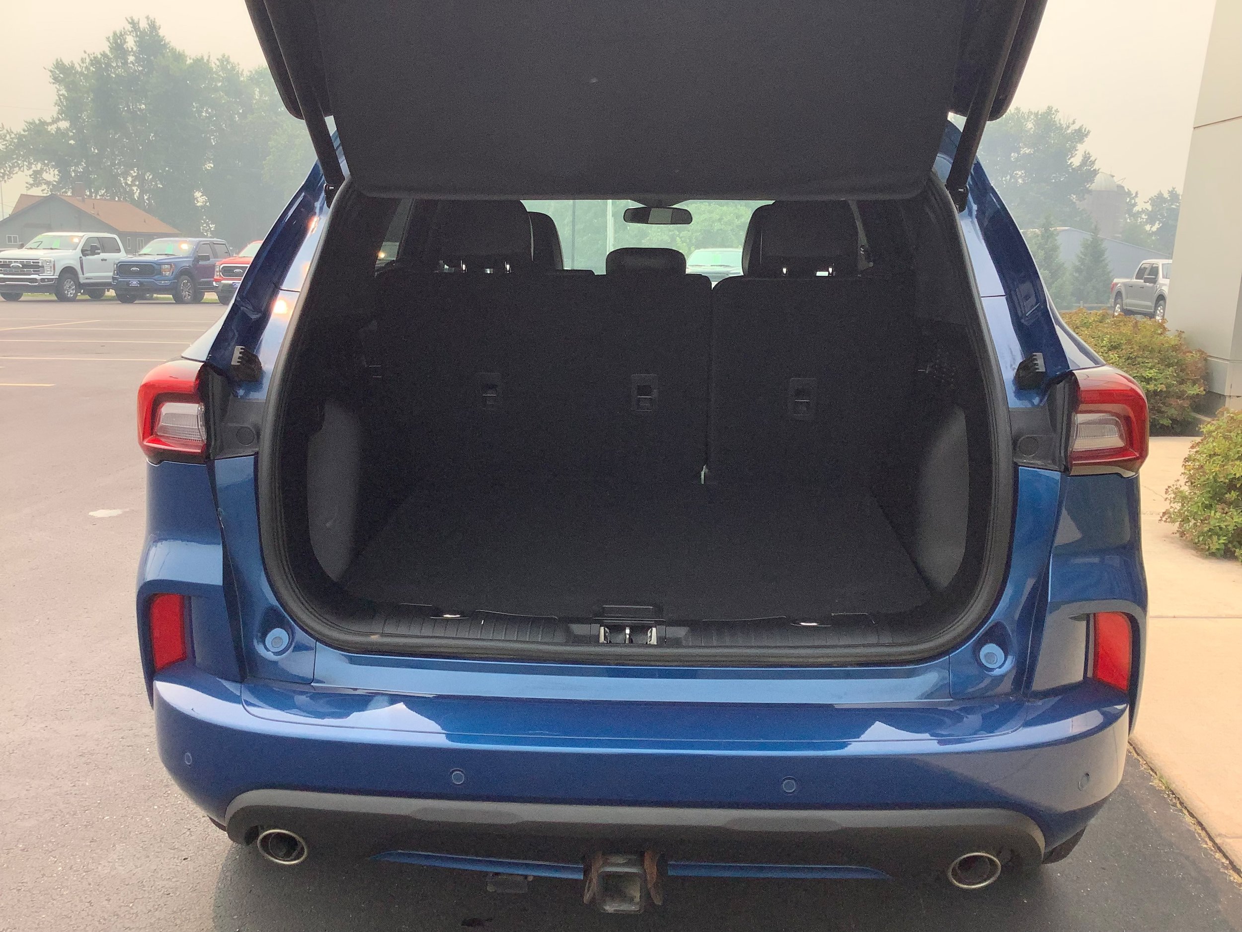 Certified 2023 Ford Escape ST-Line Select w/ Tech Pack #1 AWD/4WD image 6