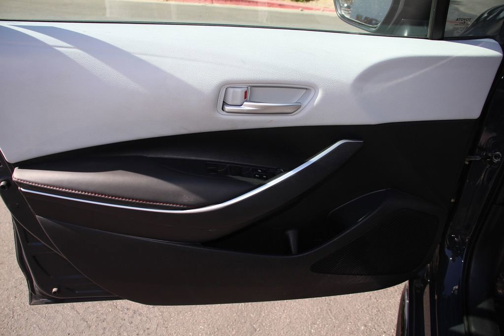 Used 2024 Toyota Corolla SE image 17