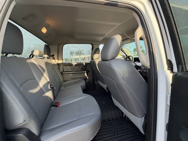 Used 2020 RAM 1500 Express RWD image 12