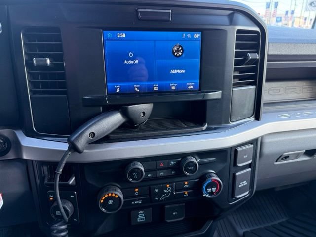 Certified 2025 Ford F550 4x4 Crew Cab Super Duty w/ XL Chrome Package image 12