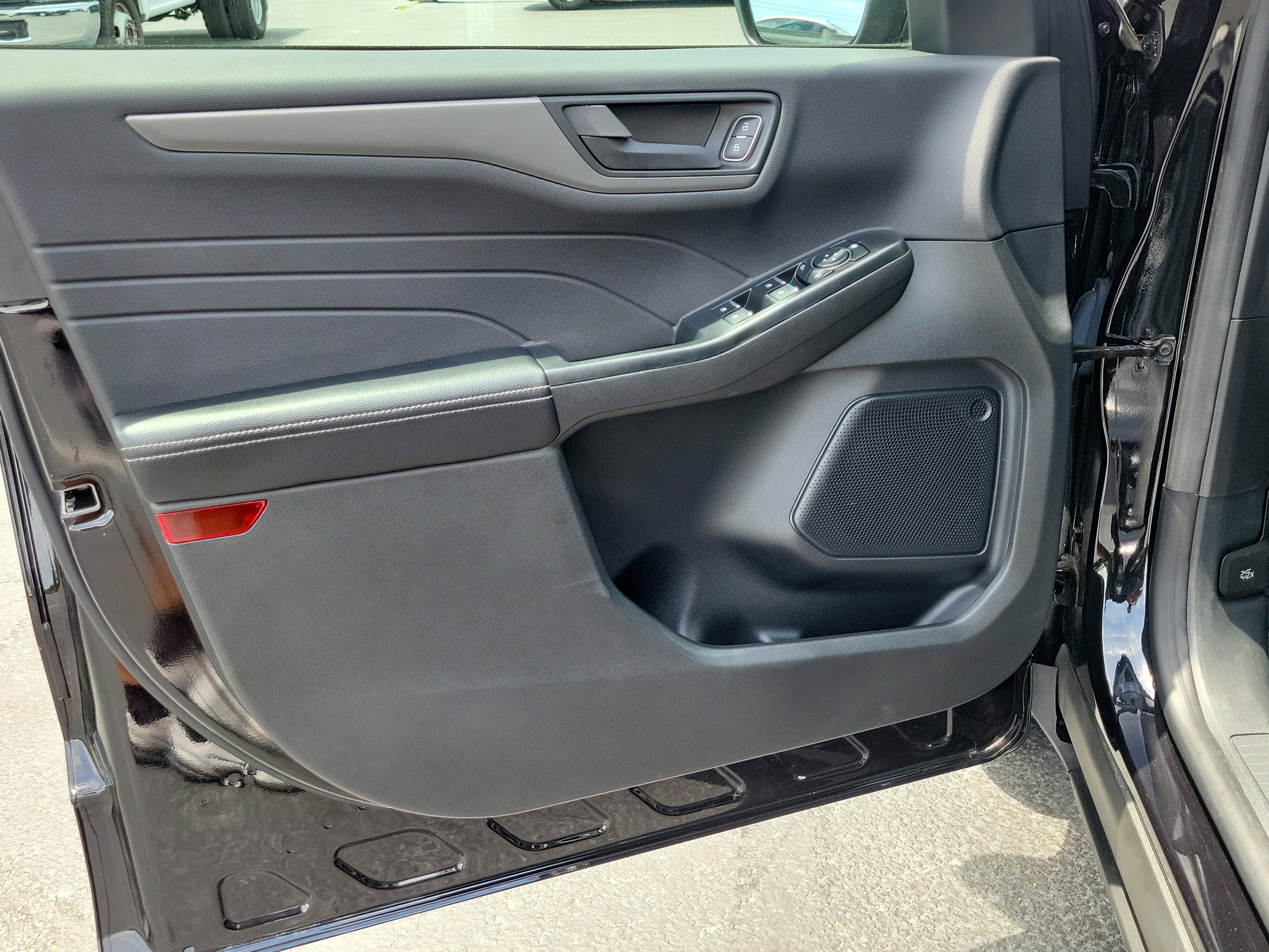 Certified 2024 Ford Escape Active w/ Tech Pack #1 FWD image 19