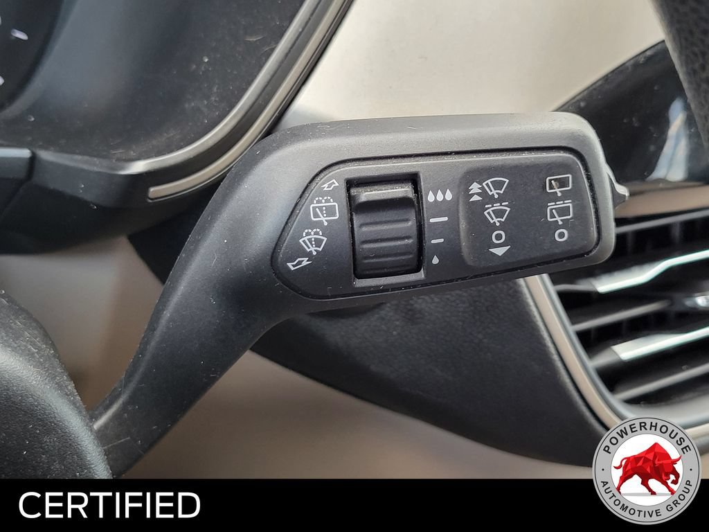 Certified 2020 Ford Escape SE FWD image 32