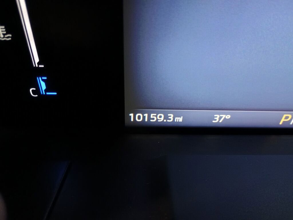 Certified 2025 Ford Maverick XL image 3