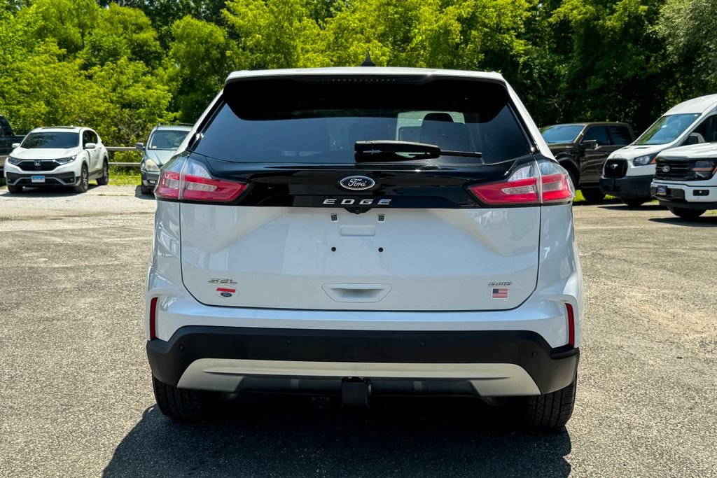 Certified 2023 Ford Edge SEL w/ Convenience Package AWD/4WD image 4