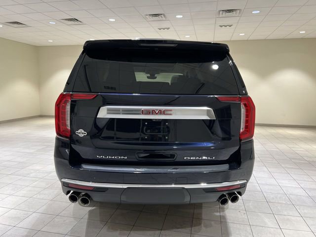 Used 2021 GMC Yukon Denali w/ Denali Premium Package AWD/4WD image 4