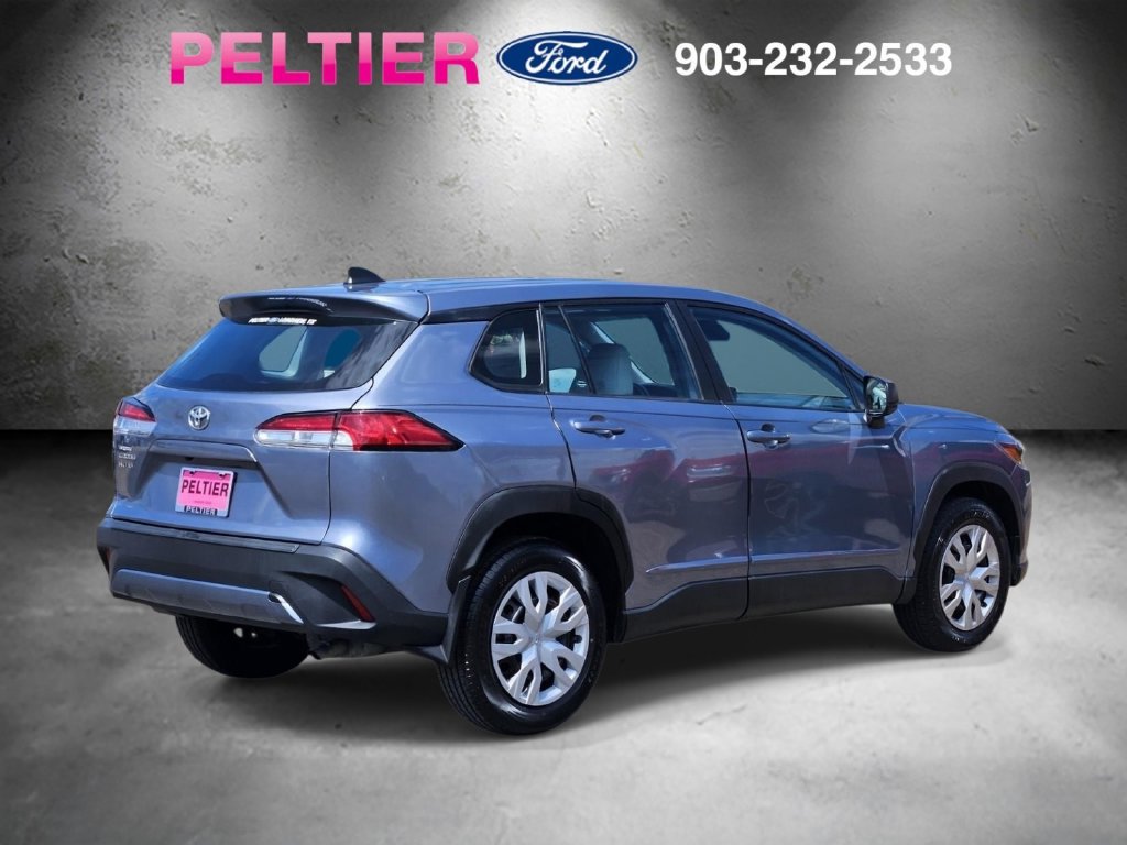 Used 2022 Toyota Corolla Cross L FWD image 4