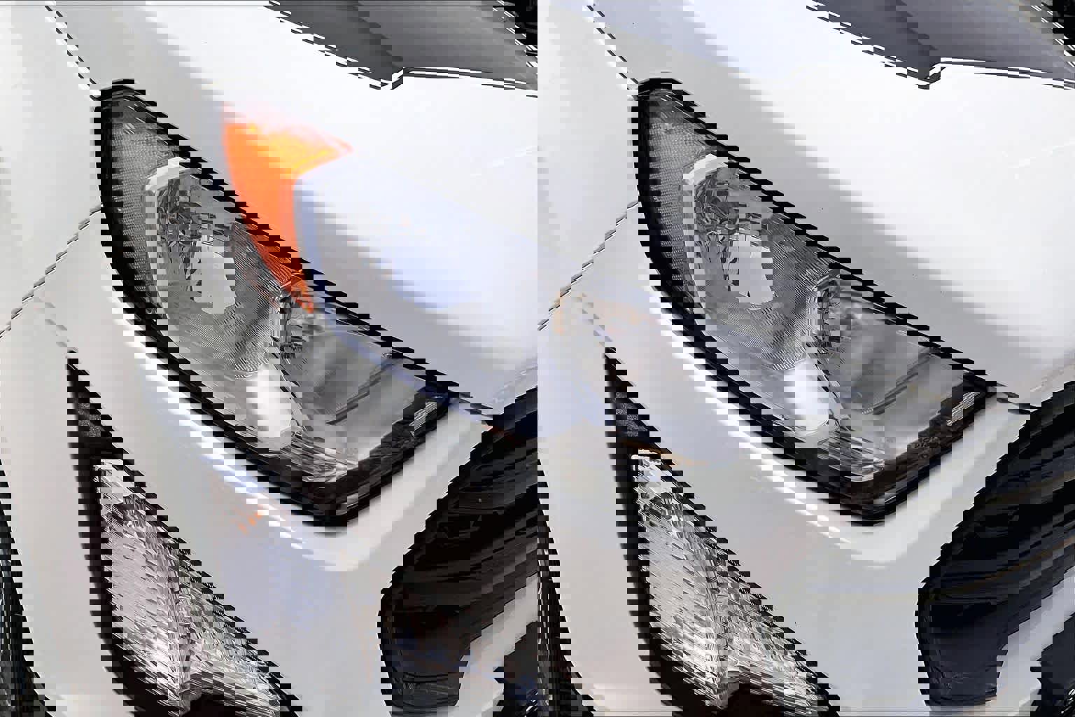 Certified 2021 Ford EcoSport S image 27