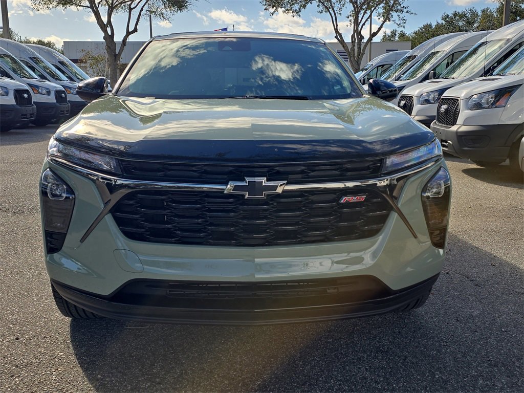 Used 2024 Chevrolet Trax RS w/ Driver Confidence Package image 5