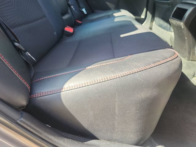 Used 2017 Toyota Camry SE w/ Moonroof Package FWD image 30