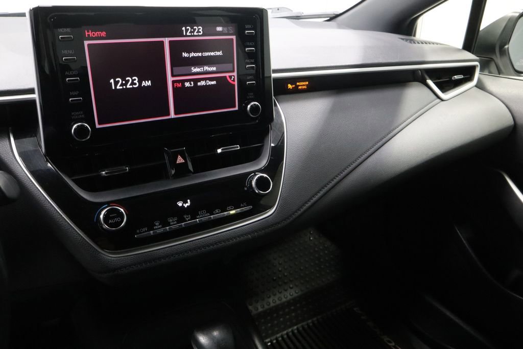 Used 2020 Toyota Corolla SE FWD image 29