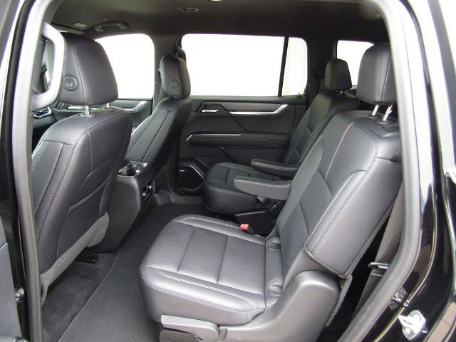 Used 2024 GMC Acadia Elevation AWD/4WD image 36