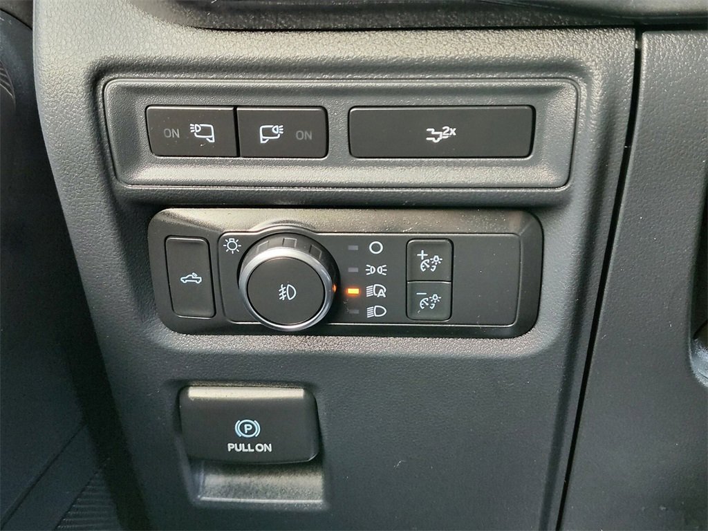 Certified 2022 Ford F150 XLT w/ Equipment Group 302A High image 23