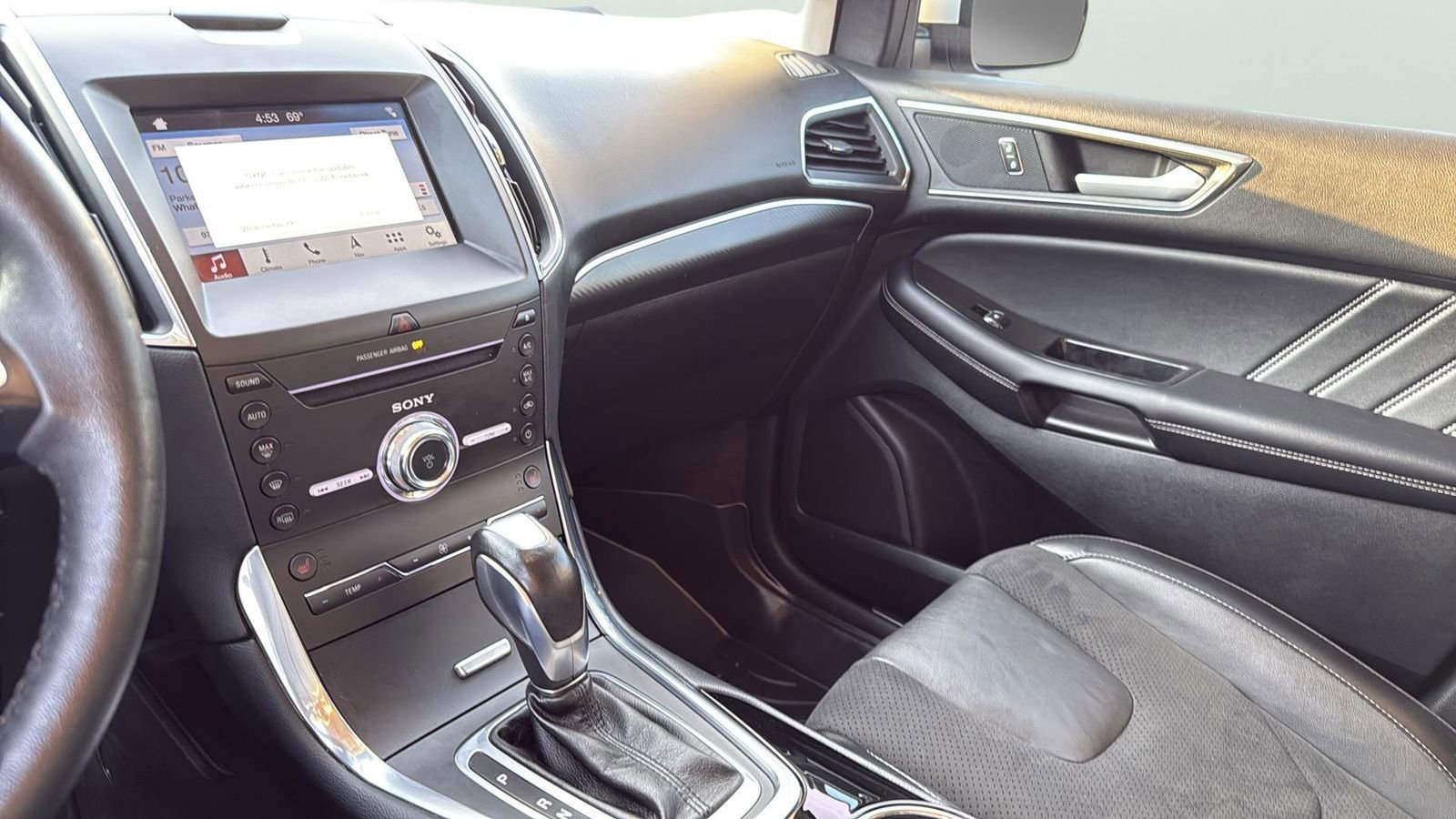 Certified 2018 Ford Edge Sport w/ Technology Package image 20