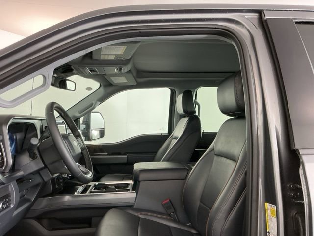 Certified 2025 Ford F350 Lariat w/ FX4 Off-Road Package AWD/4WD image 17