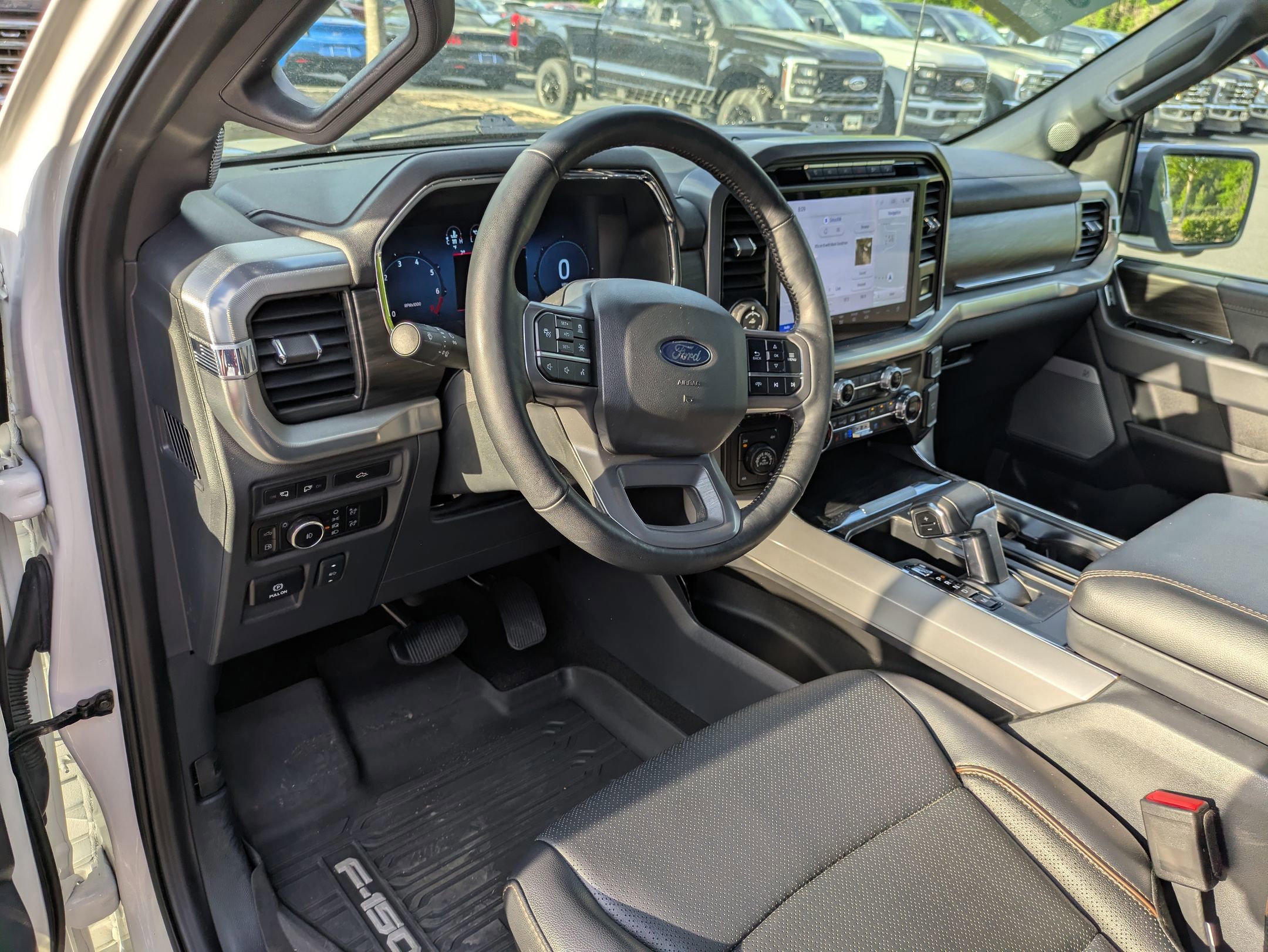 Certified 2024 Ford F150 Lariat w/ Bed Utility Package AWD/4WD image 17