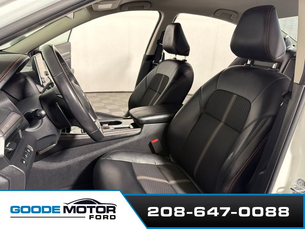 Used 2024 Nissan Altima 2.5 SR FWD image 10
