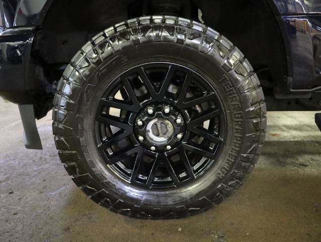 Certified 2022 Ford F250 Lariat w/ Black Appearance Package image 35