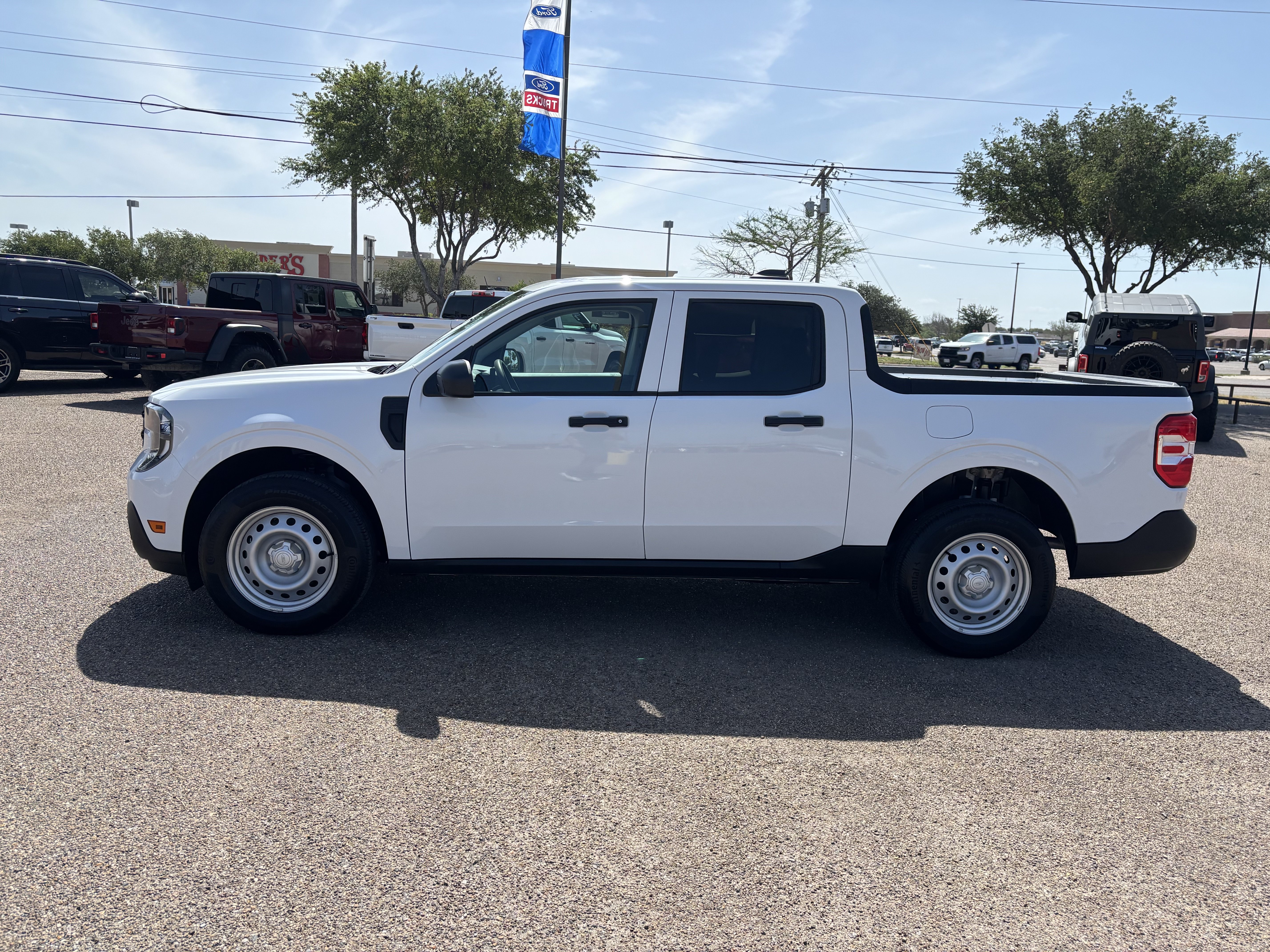 Certified 2025 Ford Maverick XL FWD image 2