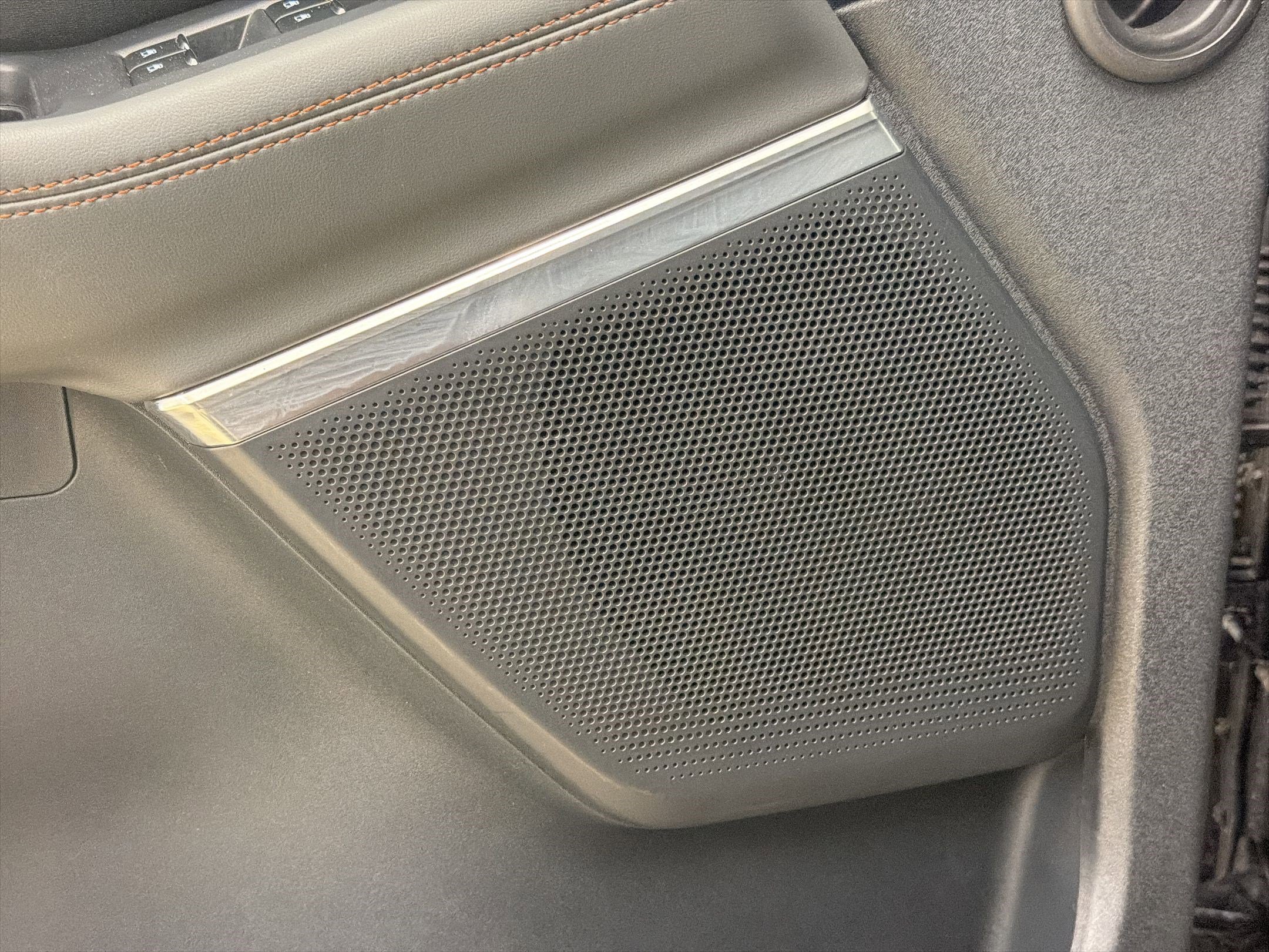 Certified 2025 Ford Expedition Active image 20