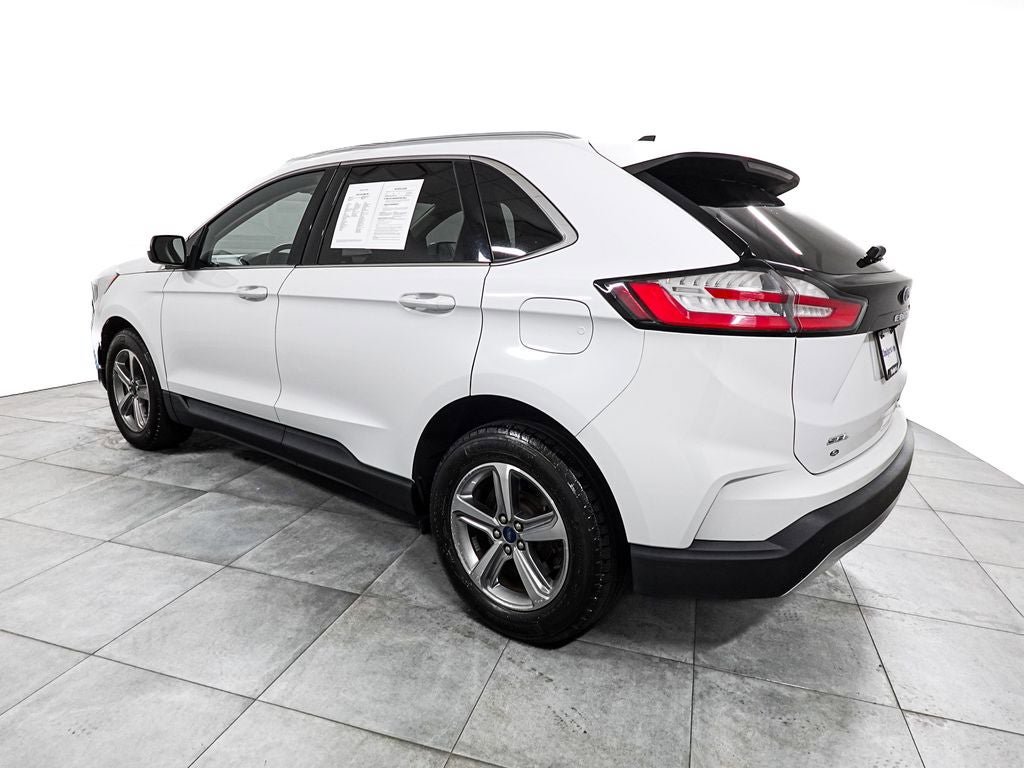 Certified 2022 Ford Edge SEL w/ Convenience Package AWD/4WD image 4